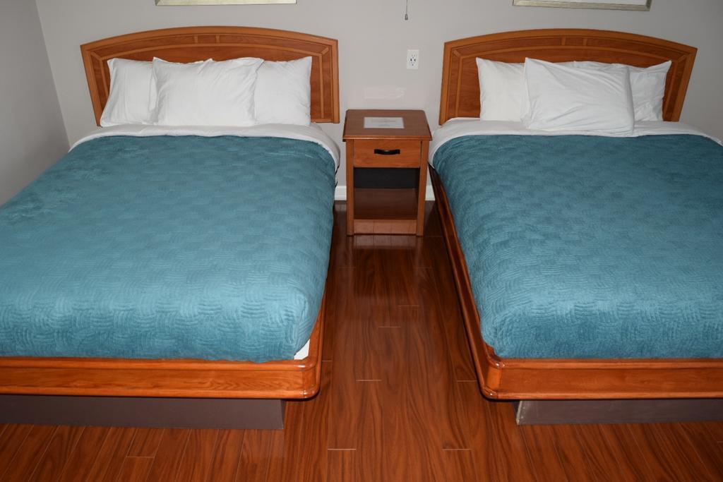 Lundy'S Motel Niagara Bagian luar foto
