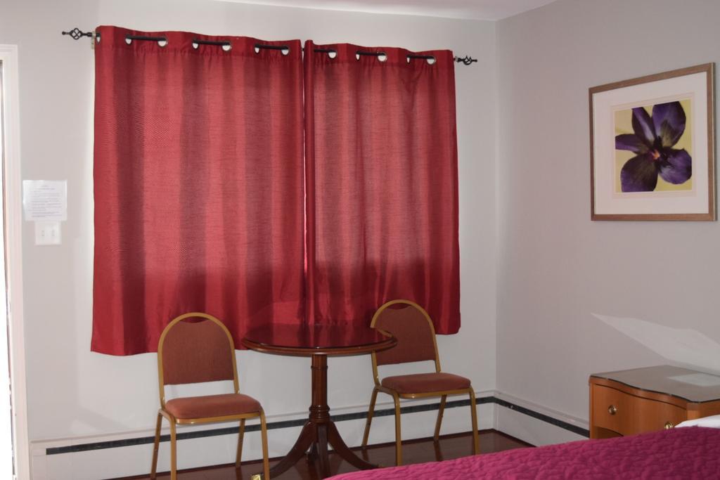 Lundy'S Motel Niagara Bagian luar foto
