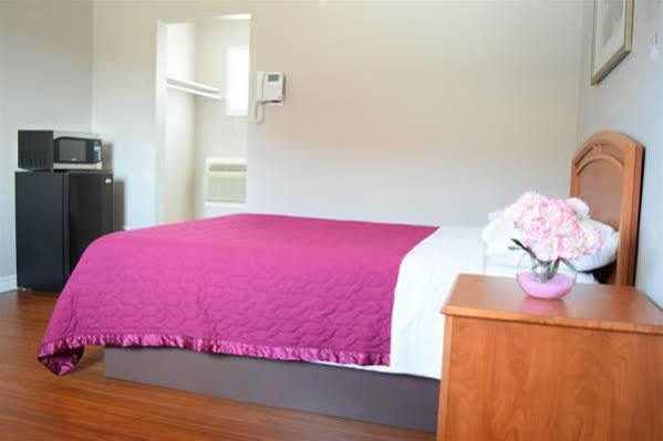 Lundy'S Motel Niagara Bagian luar foto