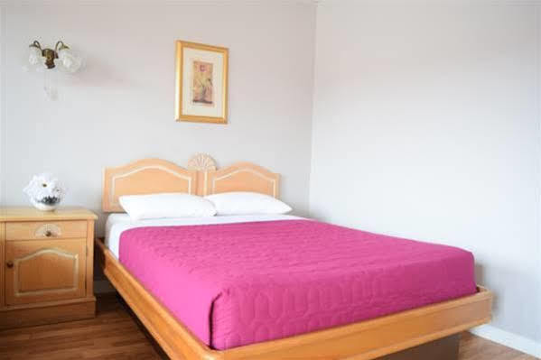 Lundy'S Motel Niagara Bagian luar foto