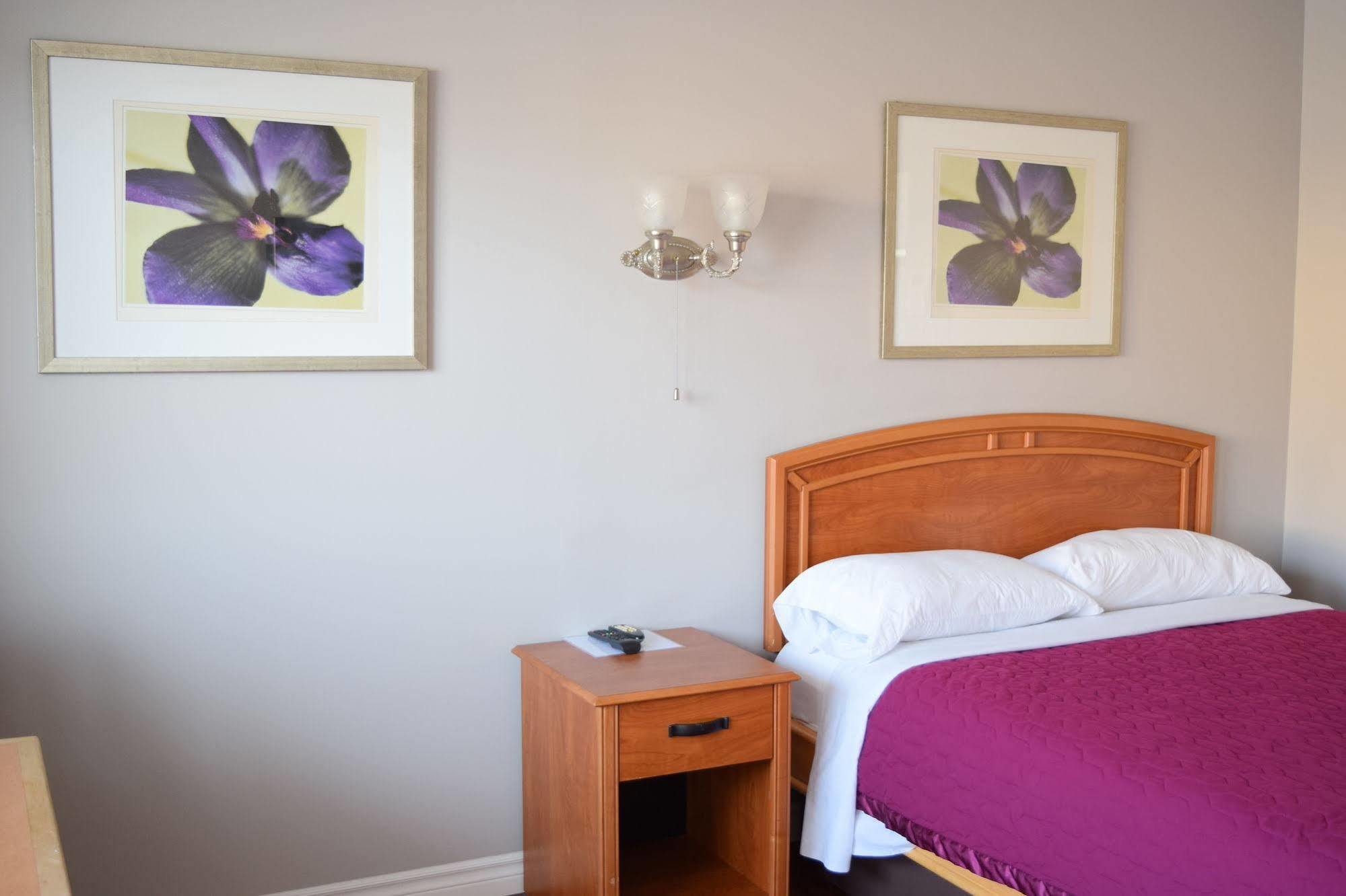 Lundy'S Motel Niagara Bagian luar foto