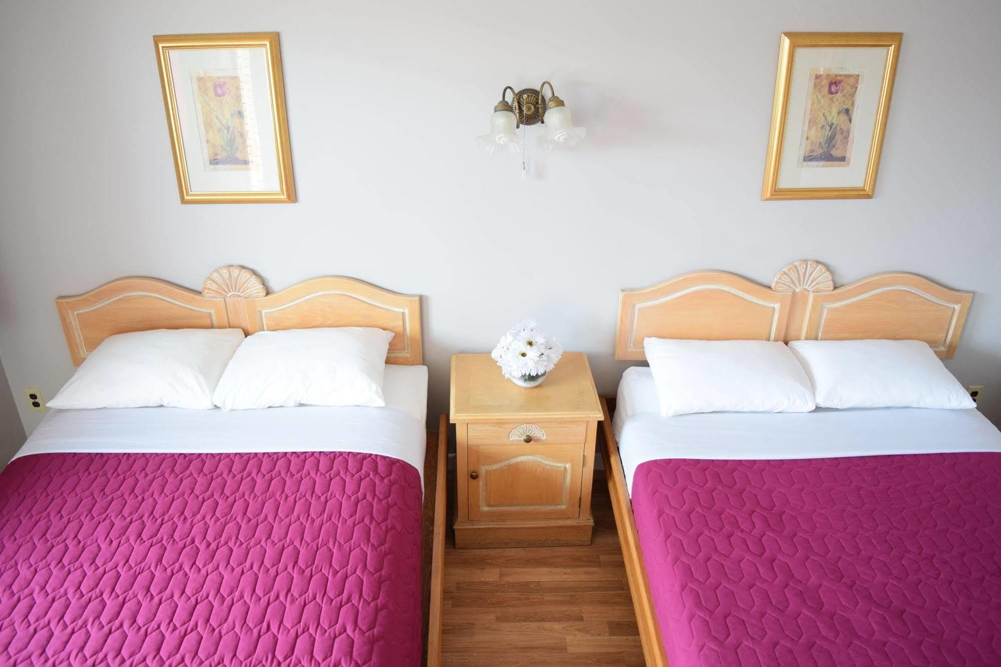 Lundy'S Motel Niagara Bagian luar foto