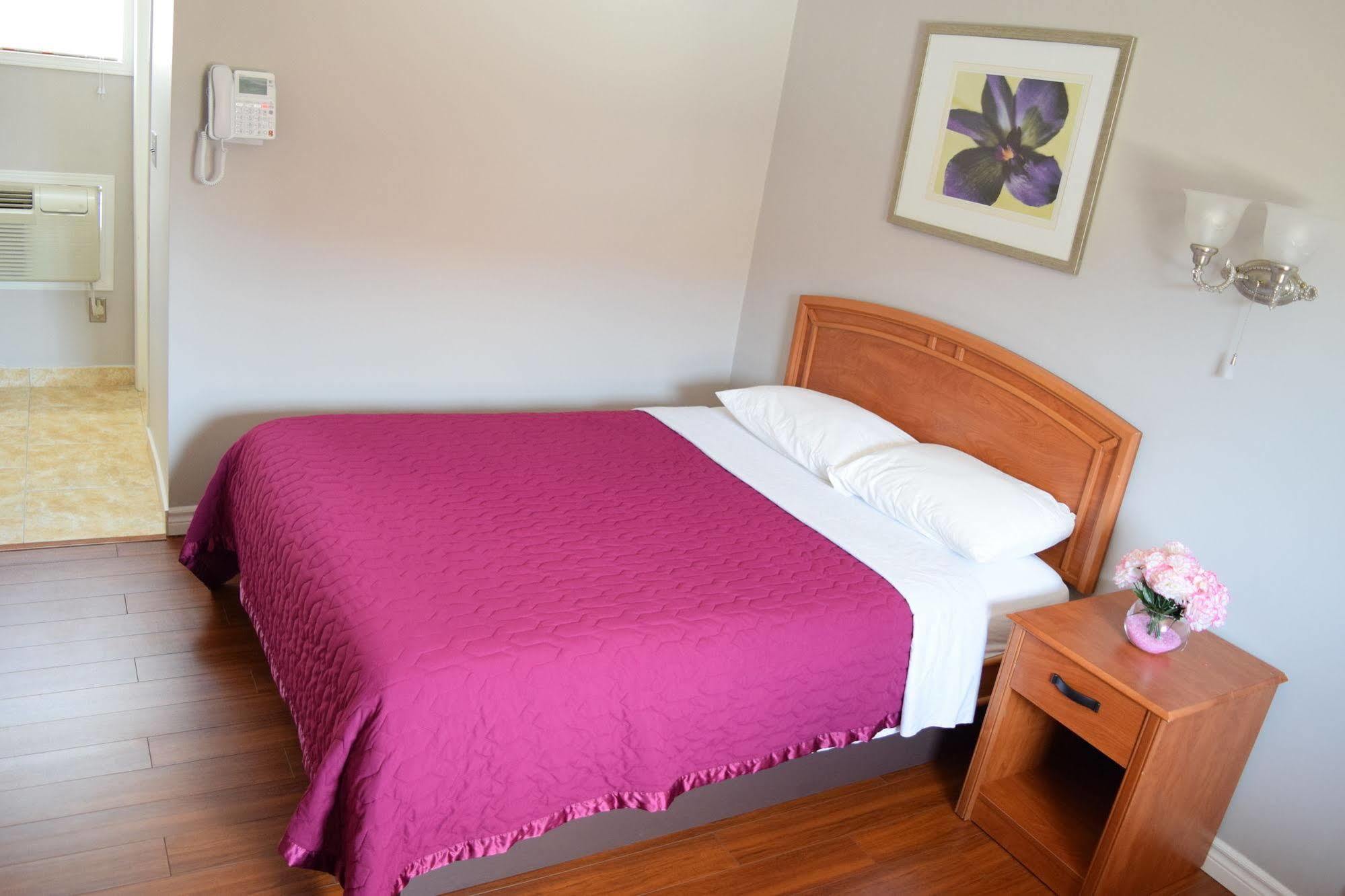 Lundy'S Motel Niagara Bagian luar foto
